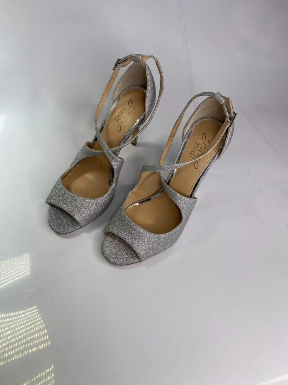 Jewel Badgley Mischka Women's Silver Glitter Double Strap Peep Toe Heel Sz 9
